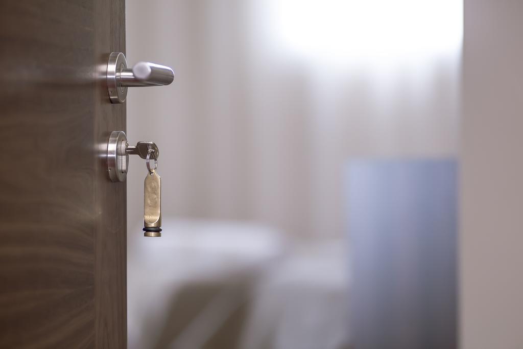 Hotel Semitronix Печ Экстерьер фото